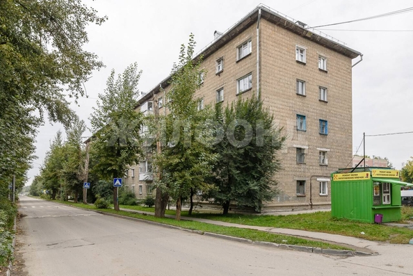 
  Продается 2-комн. квартира, 55.5 м², Оловозаводская ул, д. 18
. Фото 2.