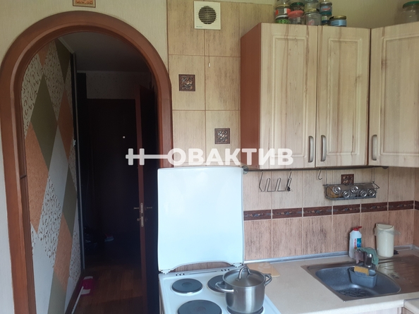 
  Продается 3-комн. квартира, 57.4 м², Есенина ул, д. 53
. Фото 5.
