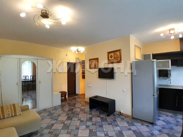 
  Продается 2-комн. квартира, 40 м², Морской пр-кт, д. 12
. Фото 3.