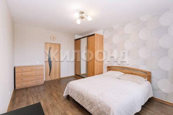 
  Продается 2-комн. квартира, 64.3 м², 2-й (4 мкр.) кв-л, д. 249
. Фото 2.