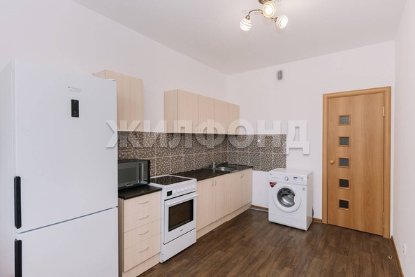 
  Продается 2-комн. квартира, 64.3 м², 2-й (4 мкр.) кв-л, д. 249
. Фото 7.