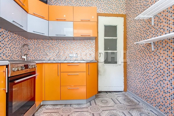
  Продается 3-комн. квартира, 55 м², Терешковой ул, д. 20
. Фото 1.
