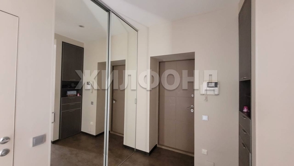 
  Продается 3-комн. квартира, 93 м², Кедровая ул, д. 49
. Фото 19.