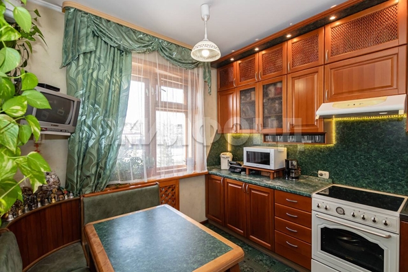 
  Продается 3-комн. квартира, 62.9 м², Героев Труда ул, д. 33А
. Фото 10.