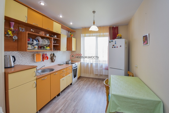 
  Продается 3-комн. квартира, 69.8 м², Красный Сокол ул, д. 19
. Фото 3.