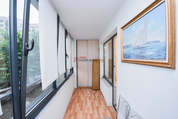 
  Продается 3-комн. квартира, 63 м², Большевистская ул, д. 100
. Фото 13.