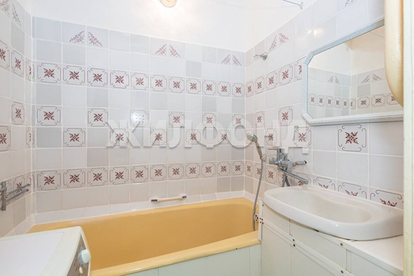 
  Продается 3-комн. квартира, 63.9 м², Поселок Кольцово, д. 12
. Фото 19.