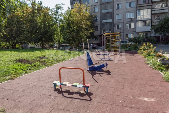 
  Продается 3-комн. квартира, 60.3 м², Дуси Ковальчук ул, д. 18
. Фото 18.