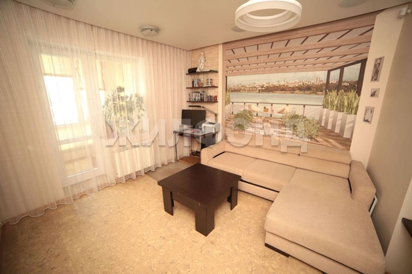 
  Продается 4-комн. квартира, 103.1 м², Гэсстроевская ул, д. 2/4
. Фото 2.