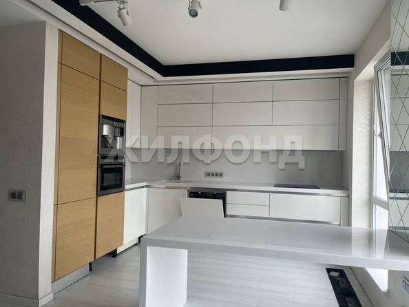 
  Продается 2-комн. квартира, 58 м², Шевченко ул, д. 11
. Фото 5.