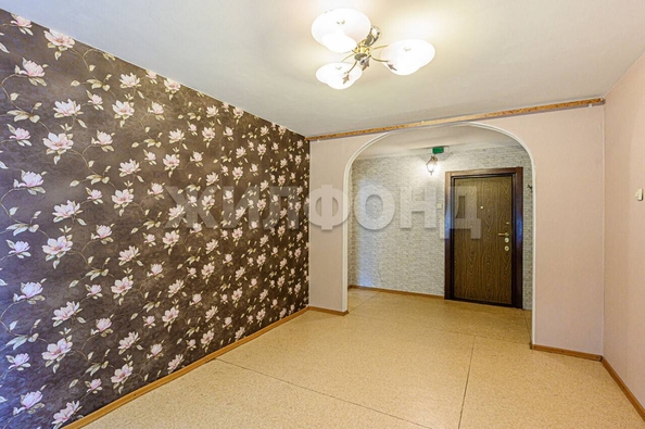 
  Продается 2-комн. квартира, 46.5 м², Гурьевская ул, д. 42
. Фото 2.