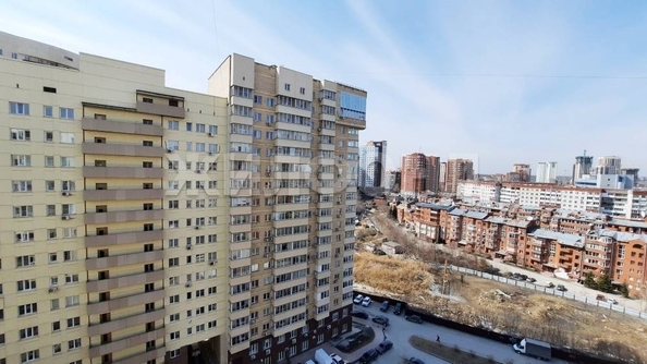 
  Продается 3-комн. квартира, 94.5 м², Галущака ул, д. 17
. Фото 8.