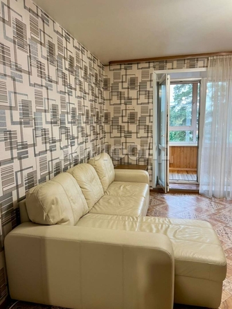 
  Сдается 1-комн. квартира, 28 м², Сиреневая ул, д. 31
. Фото 1.