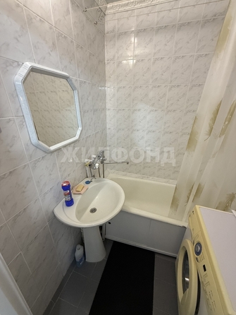 
  Сдается 3-комн. квартира, 60 м², Красный пр-кт, д. 100/2
. Фото 16.