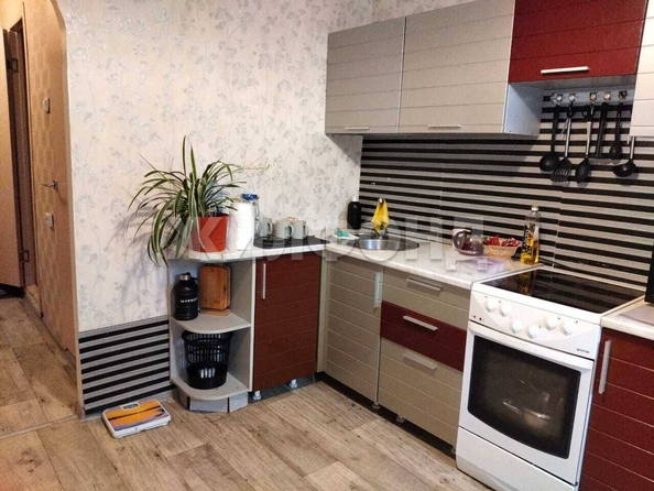 
  Продается 1-комн. квартира, 32.3 м², В. Высоцкого ул, д. 50
. Фото 3.
