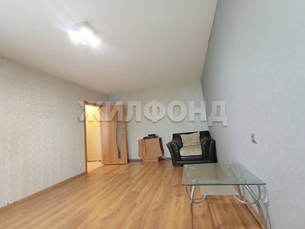 
  Продается 1-комн. квартира, 37.2 м², Земнухова ул, д. 7
. Фото 2.