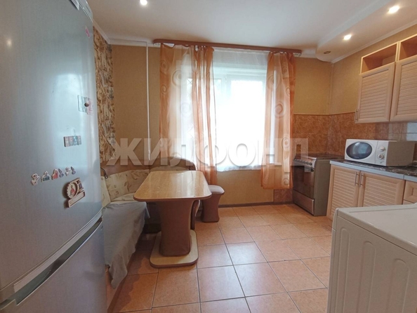 
  Продается 1-комн. квартира, 37.2 м², Земнухова ул, д. 7
. Фото 4.