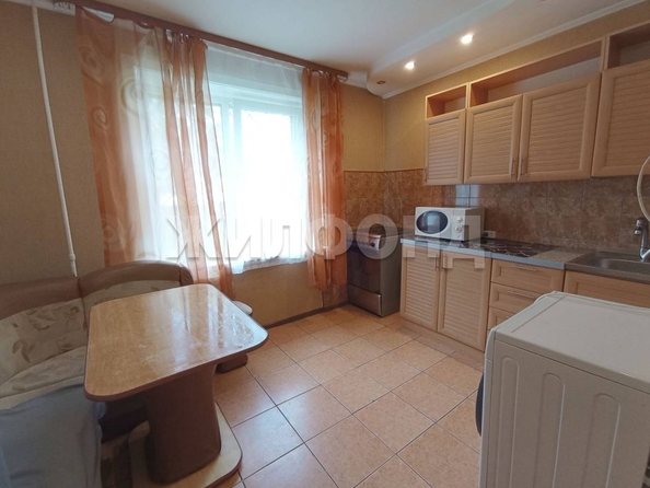 
  Продается 1-комн. квартира, 37.2 м², Земнухова ул, д. 7
. Фото 7.