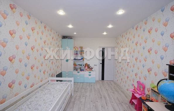 
  Продается 2-комн. квартира, 64.7 м², Плахотного ул, д. 72/1
. Фото 8.