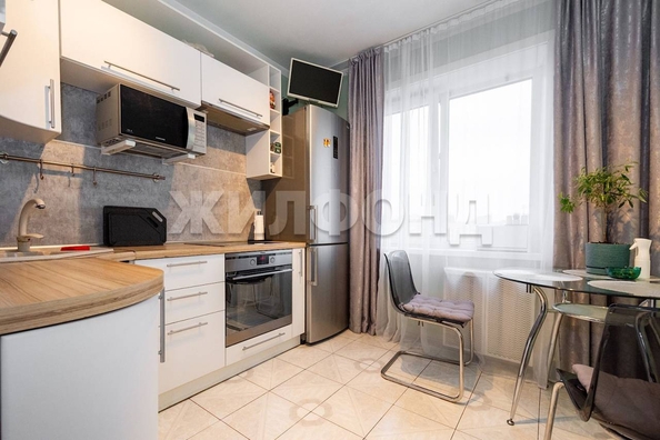
  Продается 2-комн. квартира, 52.9 м², Курчатова ул, д. 3
. Фото 7.