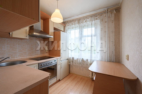 
  Продается 2-комн. квартира, 42.8 м², Бориса Богаткова ул, д. 249
. Фото 13.