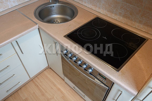 
  Продается 2-комн. квартира, 42.8 м², Бориса Богаткова ул, д. 249
. Фото 17.