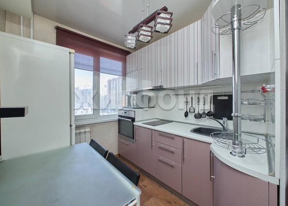 
  Продается 1-комн. квартира, 29.8 м², Дуси Ковальчук ул, д. 75
. Фото 2.