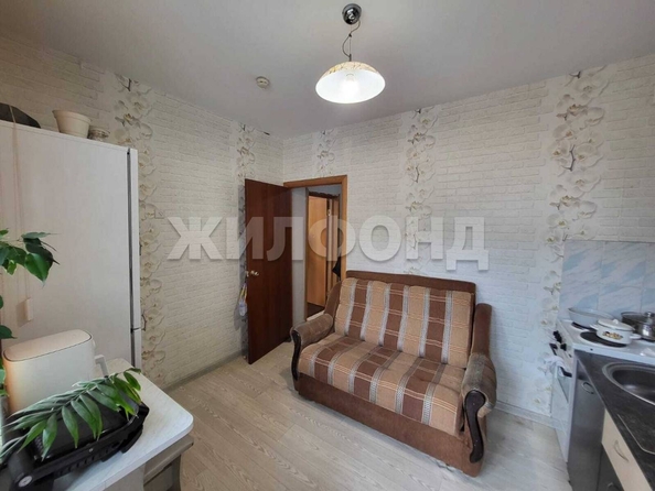 
  Продается 1-комн. квартира, 32.6 м², Спортивная ул, д. 21
. Фото 2.