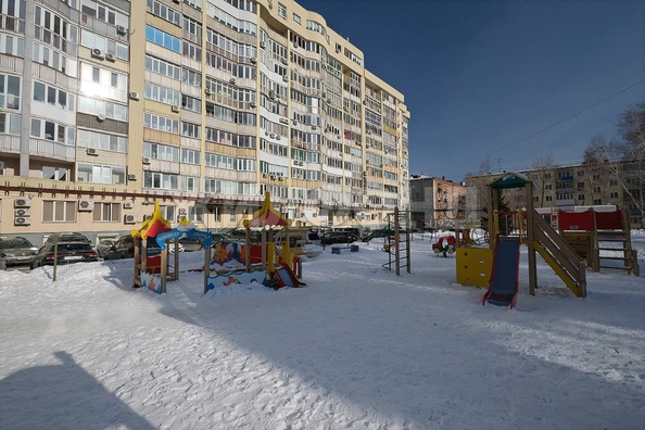 
  Продается 2-комн. квартира, 73.9 м², Покрышкина ул, д. 1
. Фото 15.