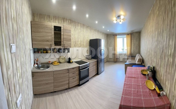 
  Продается 1-комн. квартира, 48 м², Александра Чистякова ул, д. 6
. Фото 4.