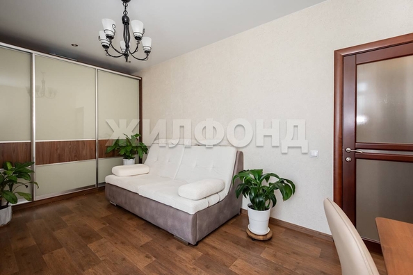 
  Продается 3-комн. квартира, 65.7 м², Стрижи мкр, д. 11
. Фото 3.