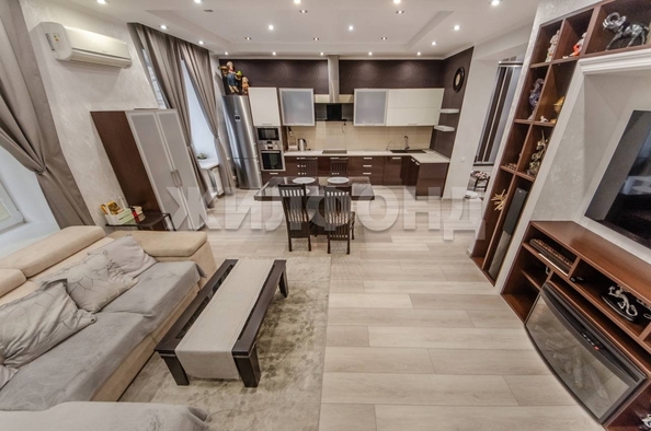 
  Продается 3-комн. квартира, 109.8 м², Толстого ул, д. 5
. Фото 3.