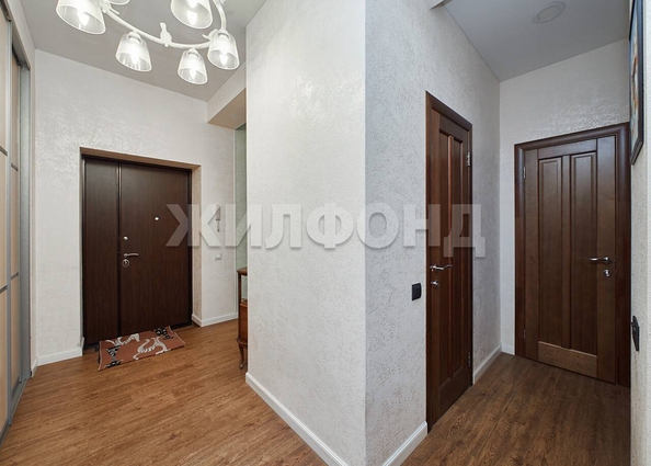 
  Продается 3-комн. квартира, 77.2 м², Крылова ул, д. 3
. Фото 11.