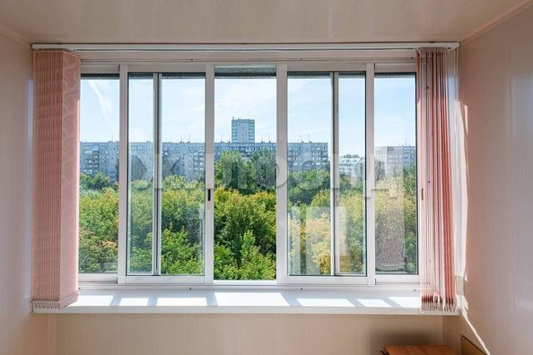 
  Продается 3-комн. квартира, 59.8 м², Олеко Дундича ул, д. 21
. Фото 12.