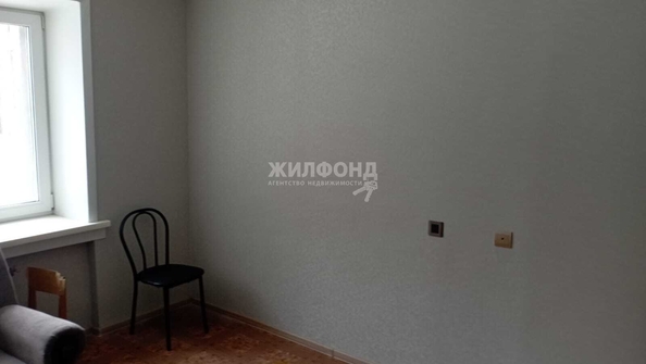
  Сдается комната, 13 м², 40 лет Комсомола ул, д. 10
. Фото 6.