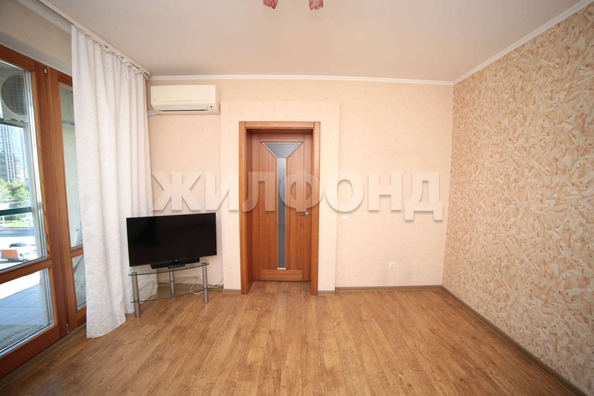 
  Продается 4-комн. квартира, 146.3 м², Нарымская ул, д. 17/2
. Фото 5.