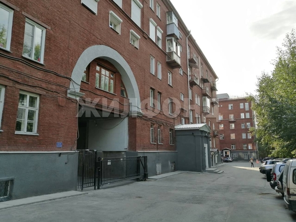 
  Продается 4-комн. квартира, 86 м², Пархоменко ул, д. 8
. Фото 9.