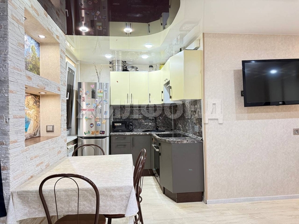 
  Продается 2-комн. квартира, 43.3 м², Невельского ул, д. 67
. Фото 3.