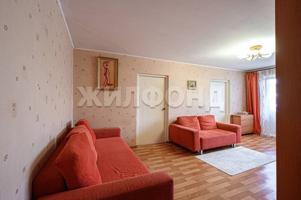 
  Продается 4-комн. квартира, 59.8 м², Ленинградская ул, д. 145
. Фото 6.