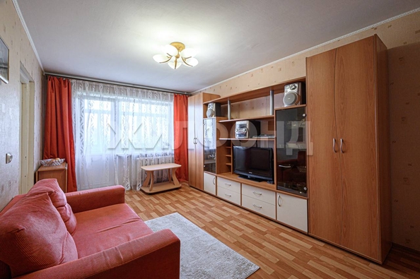 
  Продается 4-комн. квартира, 59.8 м², Ленинградская ул, д. 145
. Фото 9.