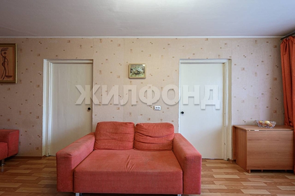 
  Продается 4-комн. квартира, 59.8 м², Ленинградская ул, д. 145
. Фото 11.
