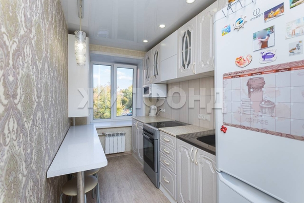 
  Продается 2-комн. квартира, 61.8 м², Краснообск, д. 245
. Фото 5.