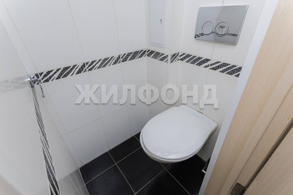 
  Продается 2-комн. квартира, 61.8 м², Краснообск, д. 245
. Фото 9.