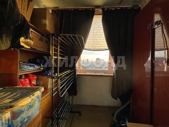 
  Продается 3-комн. квартира, 63.6 м², Доватора ул, д. 31
. Фото 8.