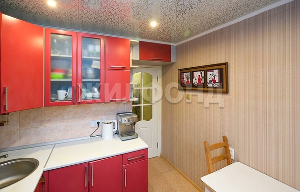 
  Продается 1-комн. квартира, 29.3 м², Доватора ул, д. 23
. Фото 2.