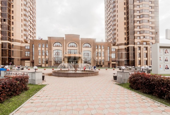 
  Продается 1-комн. квартира, 37.8 м², Тюленина ул, д. 26
. Фото 3.