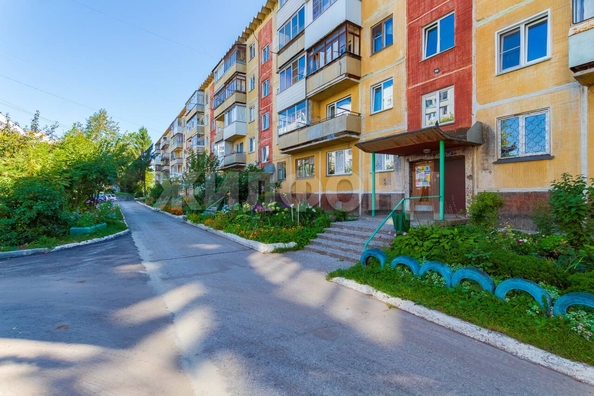 
  Продается 3-комн. квартира, 61.7 м², Героев Труда ул, д. 33
. Фото 8.