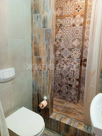 
  Продается 3-комн. квартира, 83.4 м², Связистов ул, д. 154
. Фото 10.