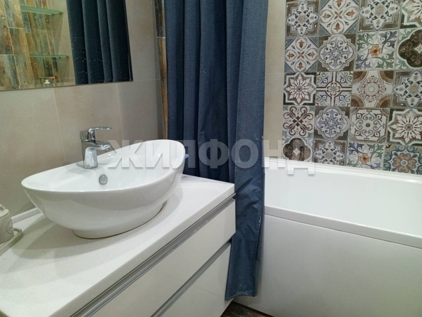 
  Продается 3-комн. квартира, 90.4 м², Связистов ул, д. 154
. Фото 5.