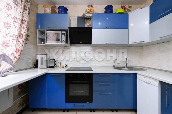 
  Продается 4-комн. квартира, 83.3 м², Широкая ул, д. 111
. Фото 5.